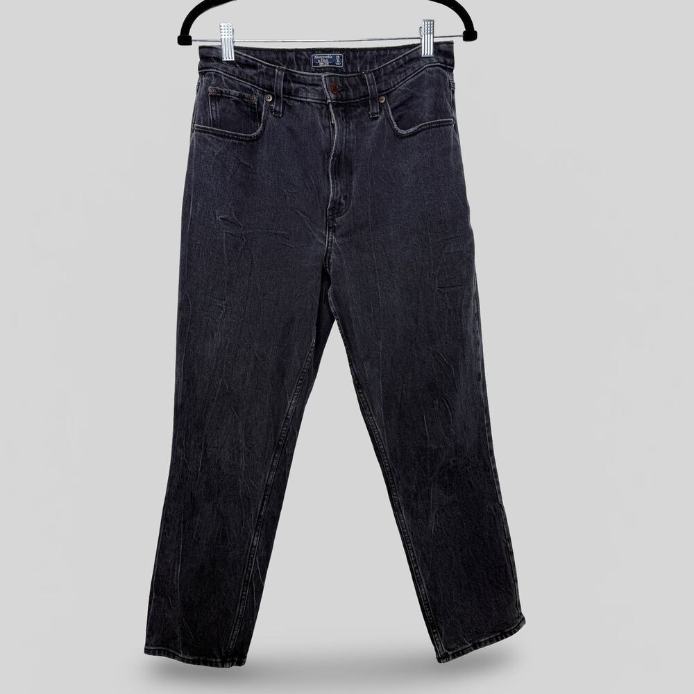 Abercrombie & Fitch High Rise Mom Jean